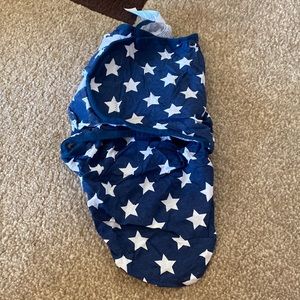 👶🏻 5/$10 Peanut Swaddle